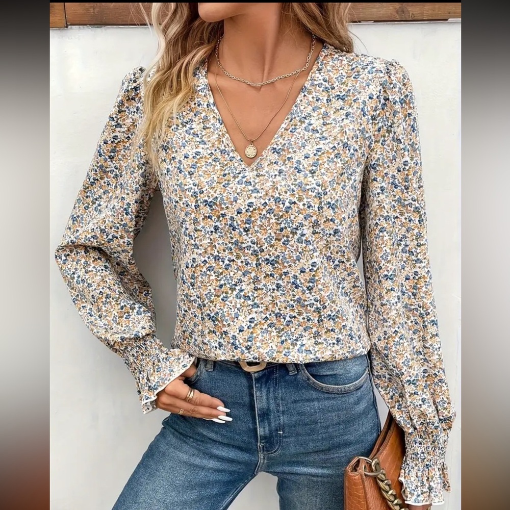 Elegant Floral V-Neck Blouse